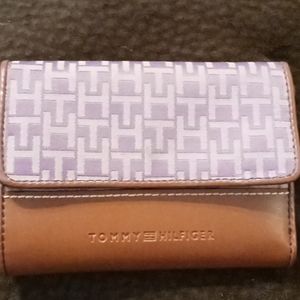 Tommy Hilfiger wallet